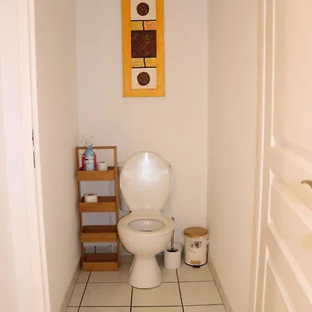 Appartement Le Madeleine - Parking Gratuit- Balcon - Fibre à Orléans Extérieur photo